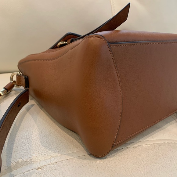 CHLOÉ FAYE LEATHER DAY BAG - Picture 8 of 8